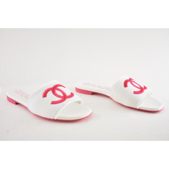 Chanel 24C White Fuchsia Pink CC Logo Fabric Knit Mule Slide Slip On Sandal 42 - Picture 5 of 15